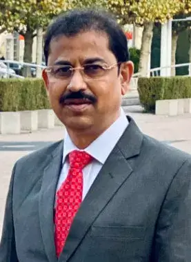  Brijesh Parikh